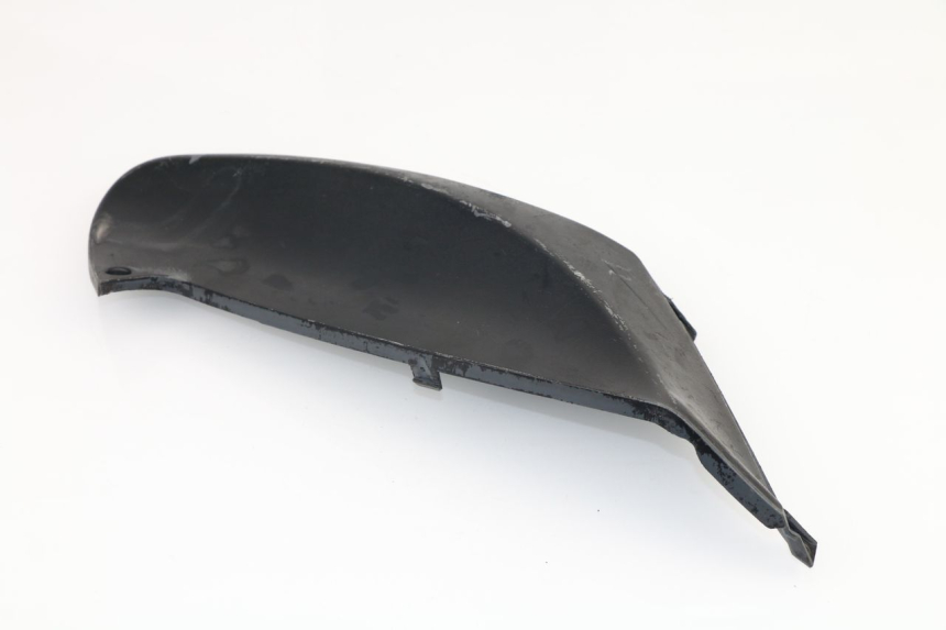 photo de TAPA BAJO ASIENTO DERECHO PIAGGIO FLY 4T 50 (2004 - 2010)