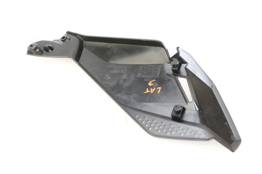 photo de TAPA BAJO ASIENTO DERECHO BMW R GS 1250 (2021 - 2024) - Otra perspectiva