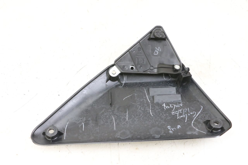 photo de TAPA BAJO ASIENTO DERECHO ROYAL ENFIELD SCRAM 411 (2022 - 2024)