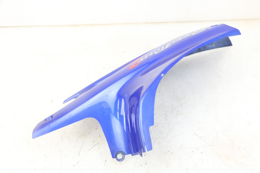 photo de TAPA BAJO ASIENTO DERECHO PEUGEOT SPEEDFIGHT 2 LC 50 (2000 - 2009)