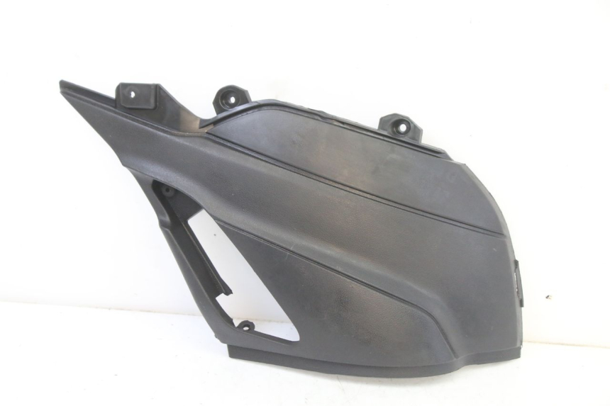 photo de TAPA BAJO ASIENTO DERECHO APRILIA SR 2T 50 (2018 - 2022)