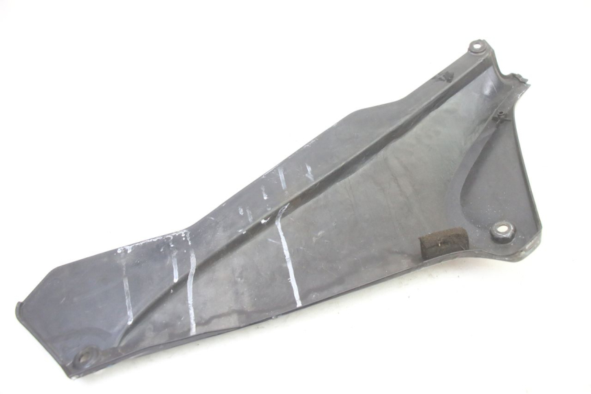 photo de TAPA BAJO ASIENTO DERECHO HONDA ST PAN EUROPEAN 1300 (2002 - 2013)