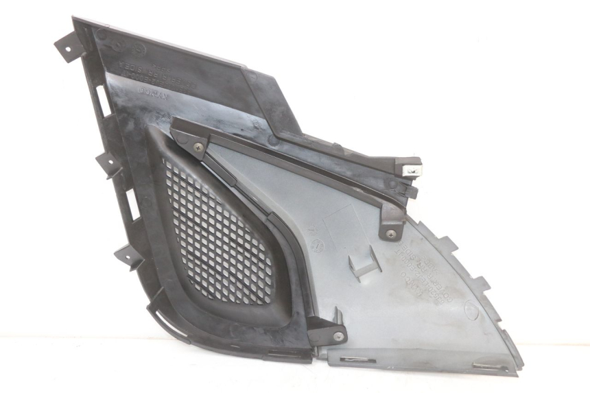 photo de TAPA BAJO ASIENTO DERECHO KYMCO SUPER 8 4T 50 (2021 - 2024)