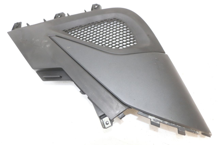 photo de TAPA BAJO ASIENTO DERECHO KYMCO SUPER 8 4T 50 (2021 - 2024)