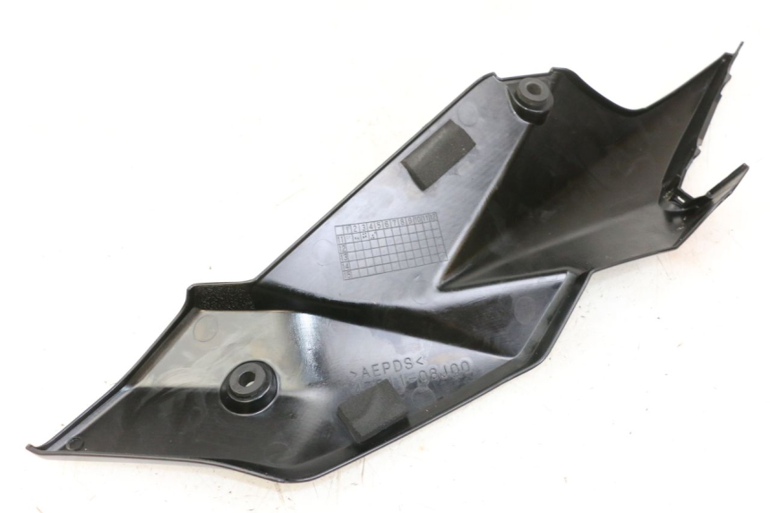 photo de TAPA BAJO ASIENTO DERECHO SUZUKI GSR 750 (2011 - 2017)