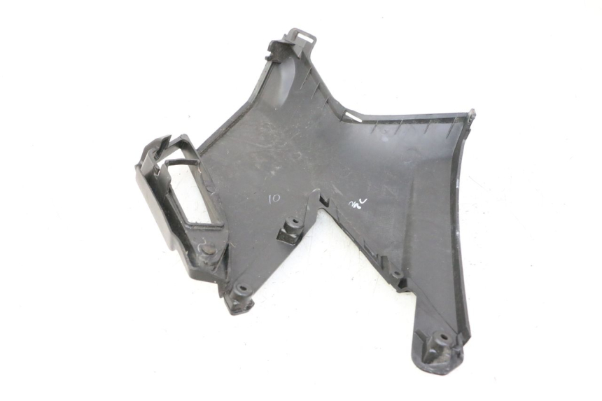 photo de TAPA DEBAJO DEL ASIENTO DERECHO APRILIA SXR 50 (2021 - 2023)