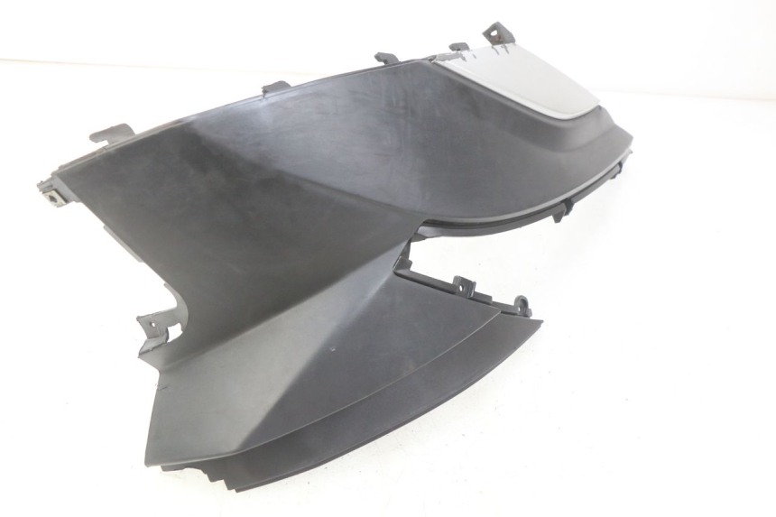 photo de TAPA BAJO EL ASIENTO DERECHO. TNT MOTOR GRIDO 2T 50 (2010 - 2019)