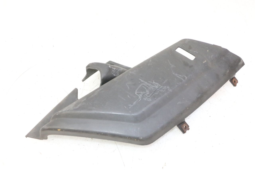 photo de TAPA BAJO EL ASIENTO DERECHO YAMAHA X-MAX XMAX 250 (2006 - 2009)