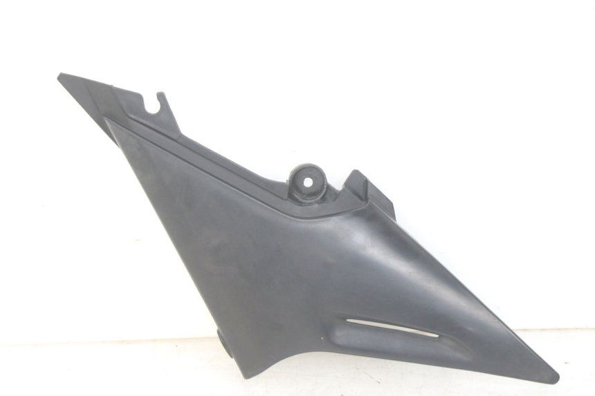 photo de TAPA BAJO ASIENTO DERECHO YAMAHA XJN DIVERSION 600 (2000 - 2003)