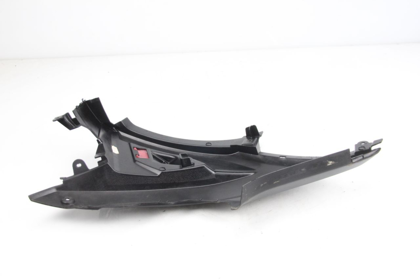 photo de TAPA BAJO ASIENTO DERECHO YAMAHA AEROX NAKED 2T 50 (2013 - 2017)