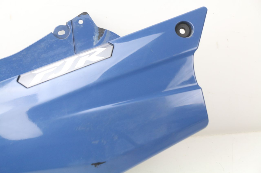 photo de TAPA BAJO ASIENTO DERECHO YAMAHA FJR ABS 1300 (2006 - 2012)