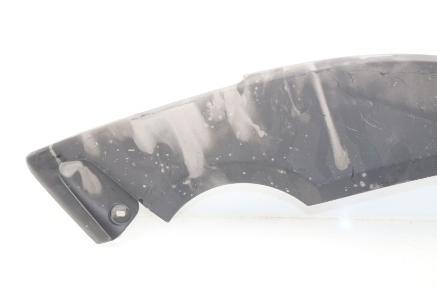 photo de TAPA BAJO EL ASIENTO DERECHO YAMAHA XP T-MAX TMAX ABS 500 (2004 - 2007)