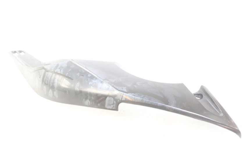 photo de TAPA BAJO EL ASIENTO DERECHO YAMAHA XP T-MAX TMAX ABS 500 (2004 - 2007)