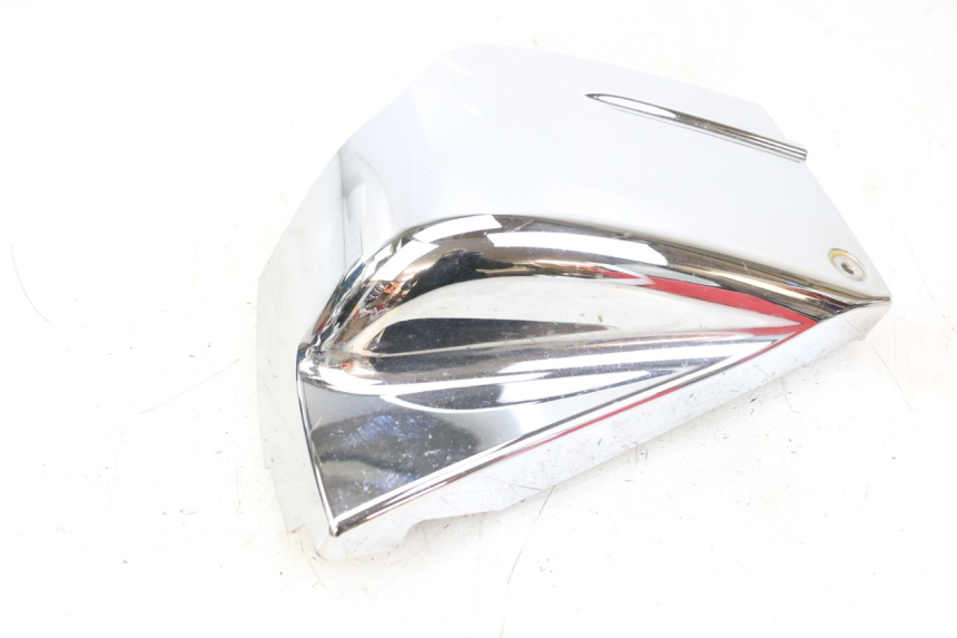photo de TAPA BAJO ASIENTO DERECHO YAMAHA XVS DRAG STAR DRAGSTAR 650 (1997 - 2007)