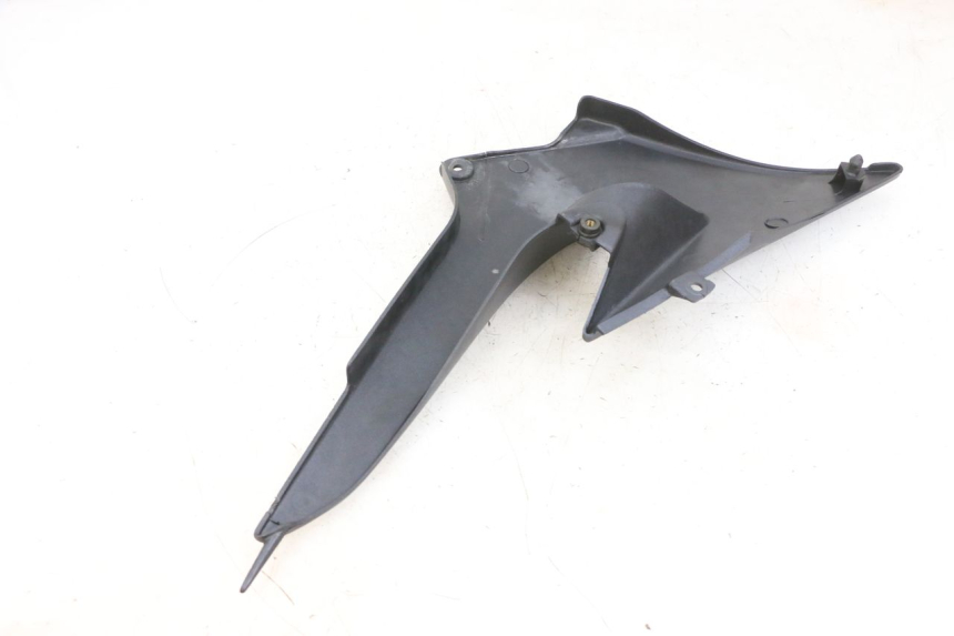 photo de TAPA BAJO ASIENTO DERECHO KAWASAKI ZR 7 750 (1999 - 2001) - Recambio usado revisado