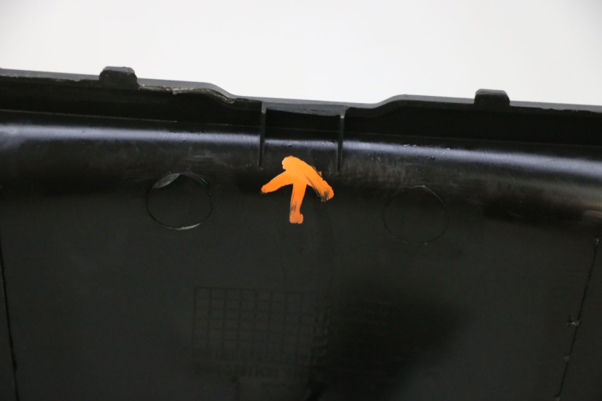 photo de TAPA BAJO ASIENTO SEGWAY NINEBOT E125S 1 (2022 - 2026) - Otra perspectiva