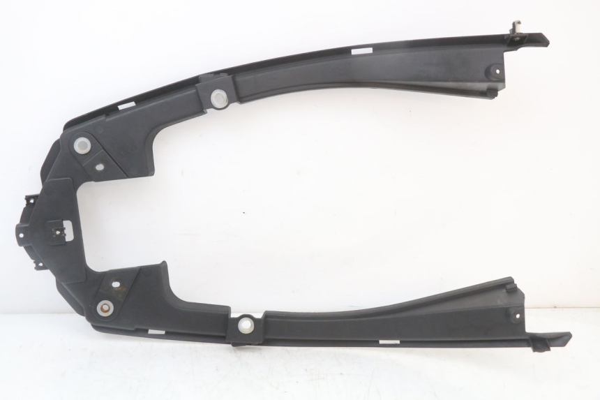 photo de TAPA BAJO ASIENTO LONGJIA EASY MAX 125 (2020 - 2024)