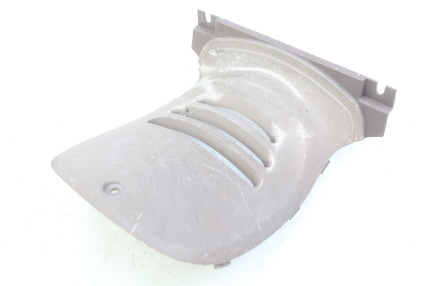 photo de TAPA DEBAJO DEL ASIENTO SYM FIDDLE 2 125 (2010 - 2013)