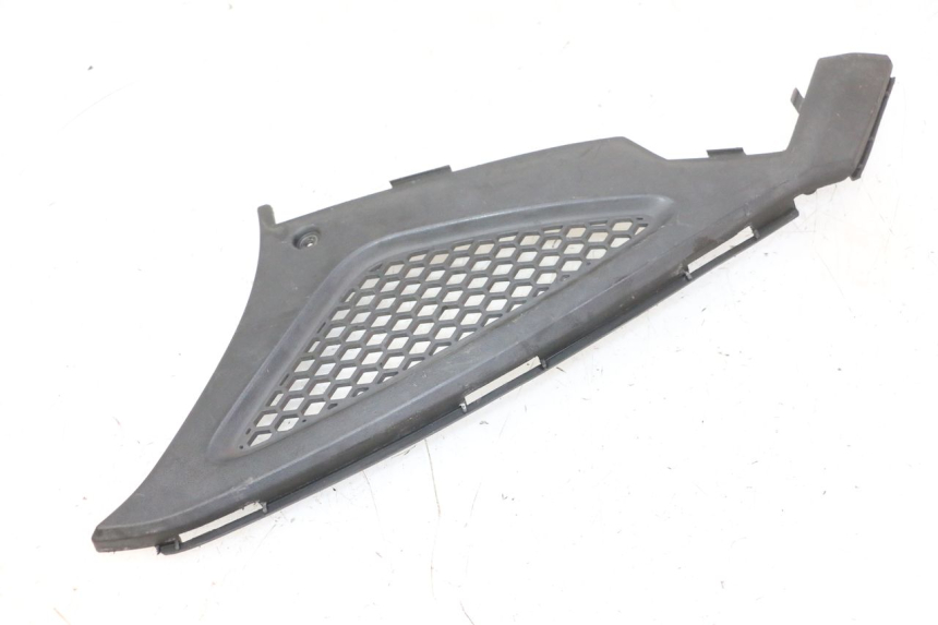 photo de TAPA BAJO ASIENTO IZQUIERDA KYMCO AGILITY NAKED RENOUVO 2T 50 (2011 - 2018)