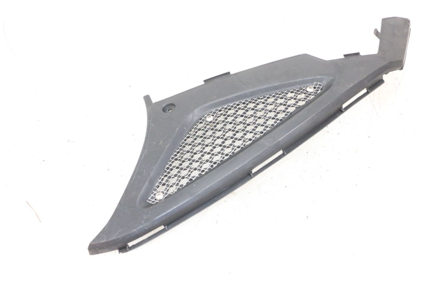 photo de TAPA DEBAJO DEL ASIENTO IZQUIERDO KYMCO AGILITY RS 4T 50 (2009 - 2013)