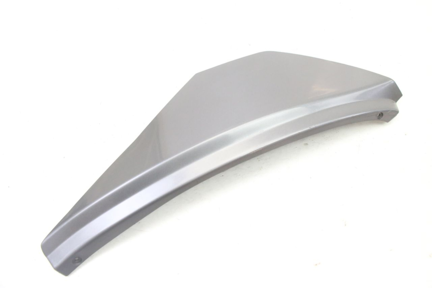 photo de TAPA BAJO ASIENTO IZQUIERDA APRILIA ATLANTIC 125 (2003 - 2009)