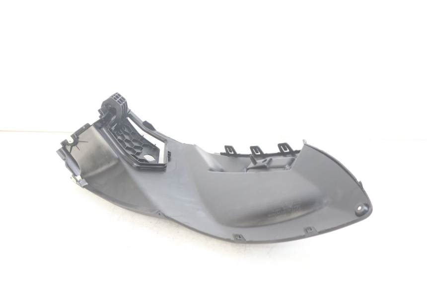 photo de TAPA BAJO EL ASIENTO IZQUIERDO. PEUGEOT CITYSTAR AIR 125 (2014 - 2017)