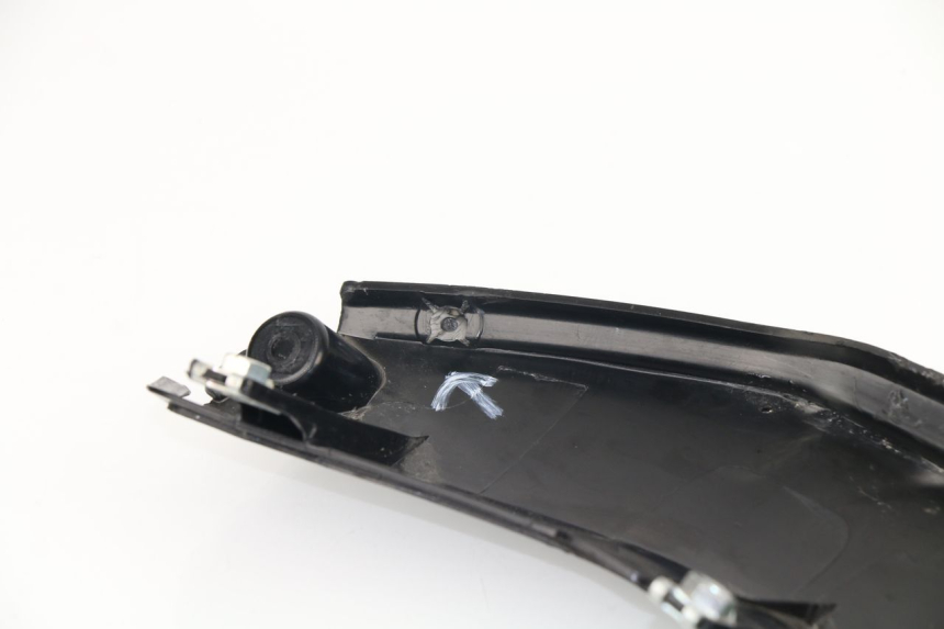 photo de TAPA BAJO ASIENTO IZQUIERDA KTM DUKE ABS 125 (2011 - 2016)
