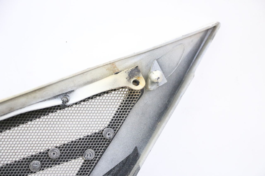 photo de TAPA BAJO ASIENTO IZQUIERDA YAMAHA FJ 36Y 1100 (1984 - 1985)