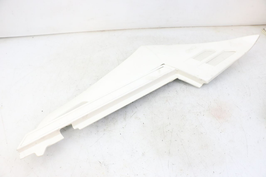 photo de TAPA BAJO ASIENTO IZQUIERDA YAMAHA FJ 36Y 1100 (1984 - 1985)