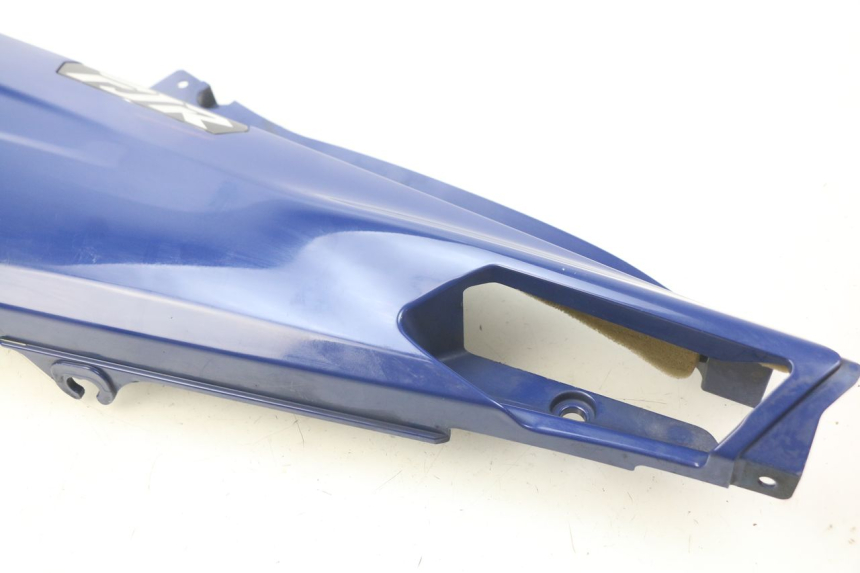 photo de TAPA DEBAJO DEL ASIENTO IZQUIERDO YAMAHA FJR ABS 1300 (2016 - 2020)