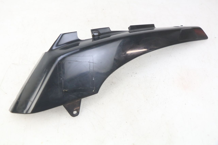 photo de TAPA DEBAJO DEL ASIENTO IZQUIERDO PEUGEOT FOX 50 (1995 - 2003)