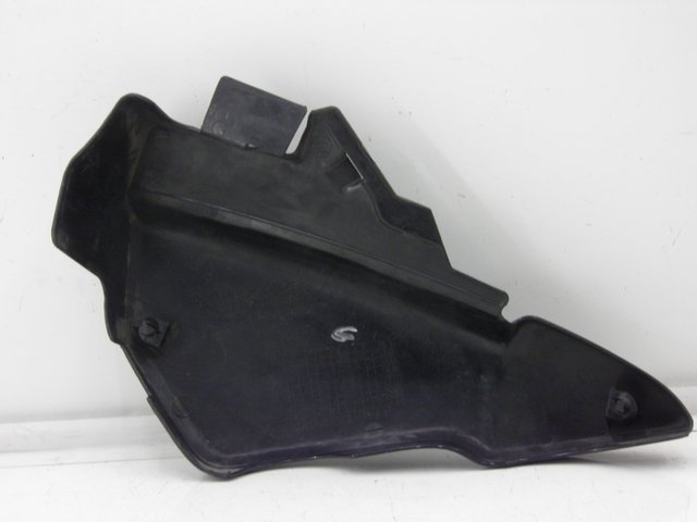 photo de TAPA BAJO ASIENTO IZQUIERDA HONDA CBF S ABS 600 (2004 - 2007)