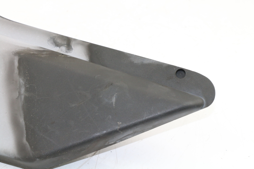 photo de TAPA BAJO ASIENTO IZQUIERDA HONDA CLR CITYFLY 125 (1998 - 2003)