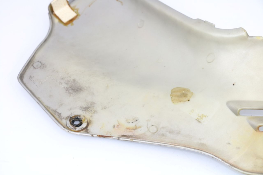 photo de TAPA BAJO ASIENTO IZQUIERDA HONDA VF 1000 (1984 - 1988)