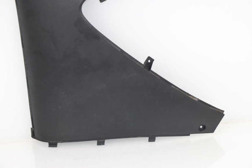 photo de TAPA BAJO ASIENTO IZQUIERDA JM MOTORS DELIVERY 4T 50 (2017 - 2020)