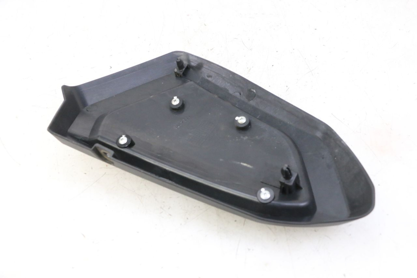 photo de TAPA BAJO ASIENTO IZQUIERDA KEEWAY K-LIGHT KLIGHT 125 (2018 - 2025)