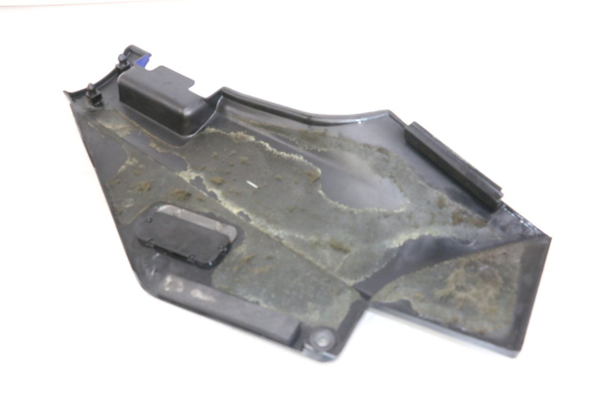 photo de TAPA BAJO ASIENTO IZQUIERDA KAWASAKI GTR 1000 (1994 - 2004)