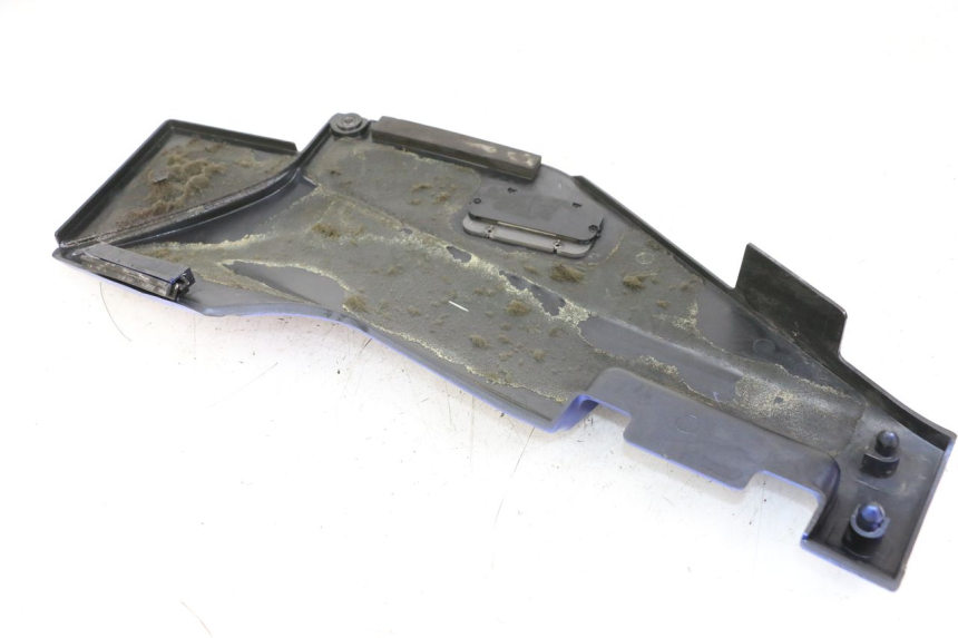 photo de TAPA BAJO ASIENTO IZQUIERDA KAWASAKI GTR 1000 (1994 - 2004)