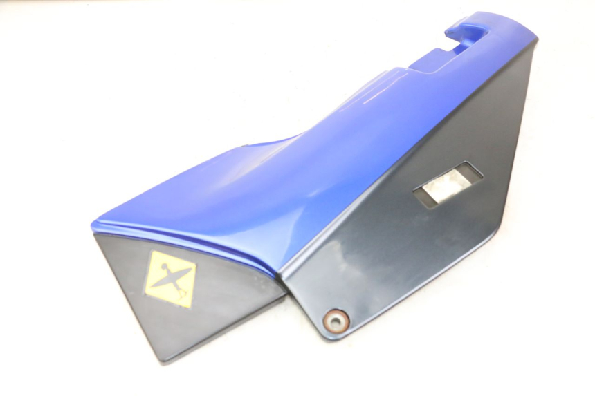 photo de TAPA BAJO ASIENTO IZQUIERDA KAWASAKI GTR 1000 (1994 - 2004)