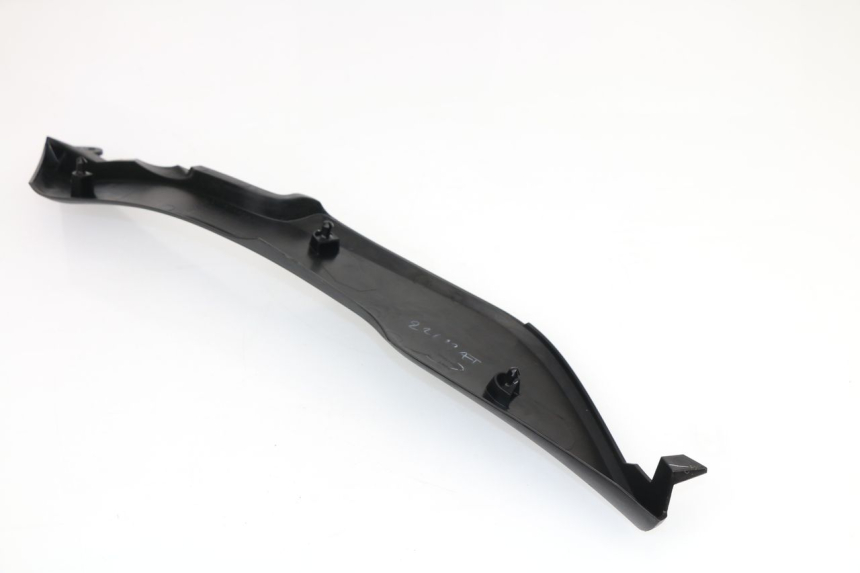 photo de TAPA DEBAJO DEL ASIENTO IZQUIERDO KAWASAKI VERSYS ABS 650 (2015 - 2018)