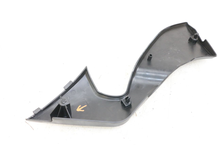 photo de TAPA BAJO ASIENTO IZQUIERDA KYMCO K-PW K-PIPE 50 (2012 - 2017)