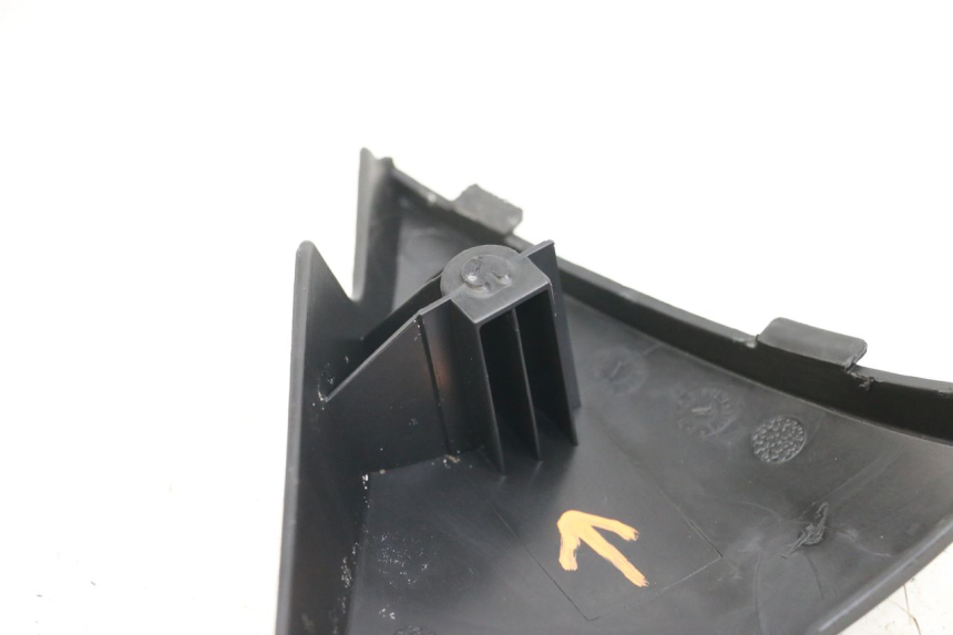 photo de TAPA BAJO ASIENTO IZQUIERDA KYMCO K-PW K-PIPE 50 (2012 - 2017)