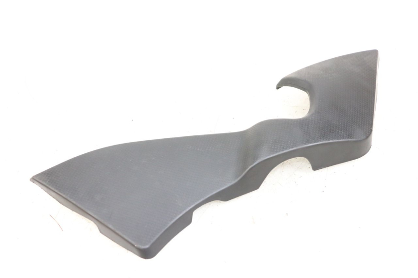 photo de TAPA BAJO ASIENTO IZQUIERDA KYMCO K-PW K-PIPE 50 (2012 - 2017)