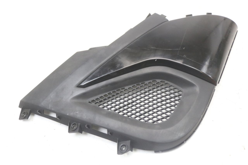 photo de TAPA BAJO ASIENTO IZQUIERDA KYMCO SUPER 8 125 (2008 - 2015)