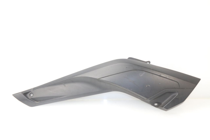 photo de TAPA BAJO ASIENTO IZQUIERDA MBK EVOLIS 125 (2014 - 2018)