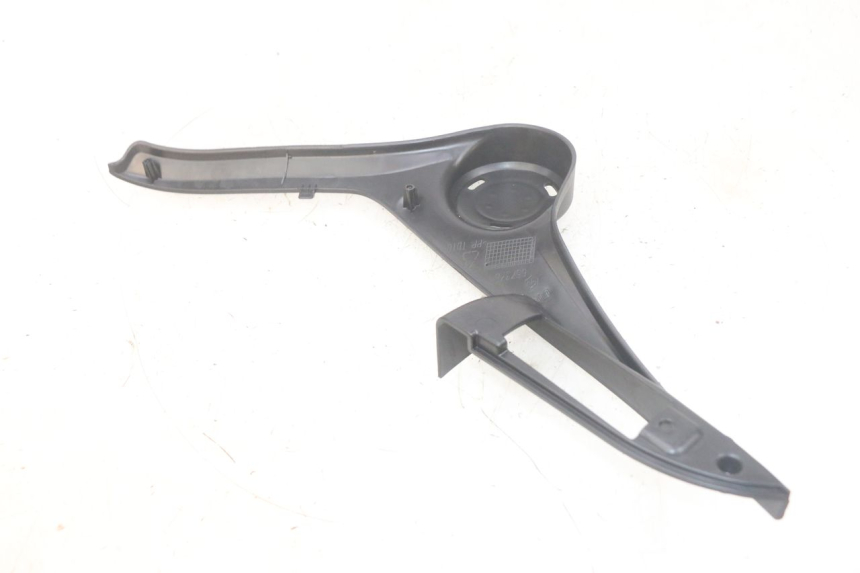 photo de TAPA BAJO ASIENTO IZQUIERDA PIAGGIO MP3 HPE 300 (2019 - 2026) - Otra perspectiva