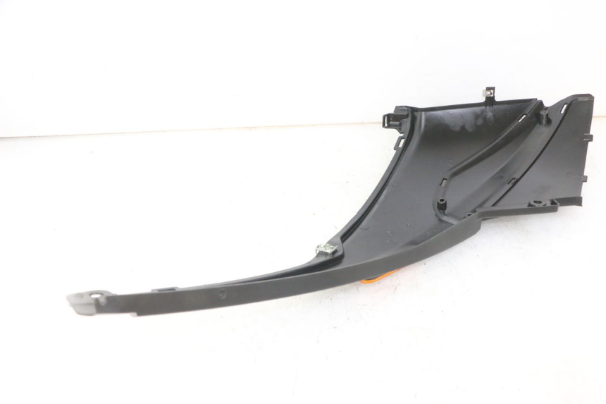 photo de TAPA BAJO ASIENTO IZQUIERDA PIAGGIO NRG POWER PUREJET 50 (2018 - 2021)