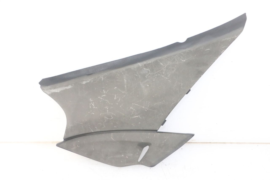 photo de TAPA BAJO ASIENTO IZQUIERDA HONDA NTV DEAUVILLE ABS 700 (2007 - 2016)