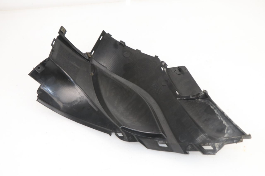 photo de TAPA BAJO ASIENTO IZQUIERDA KEEWAY OUTLOOK 125 (2007 - 2013)