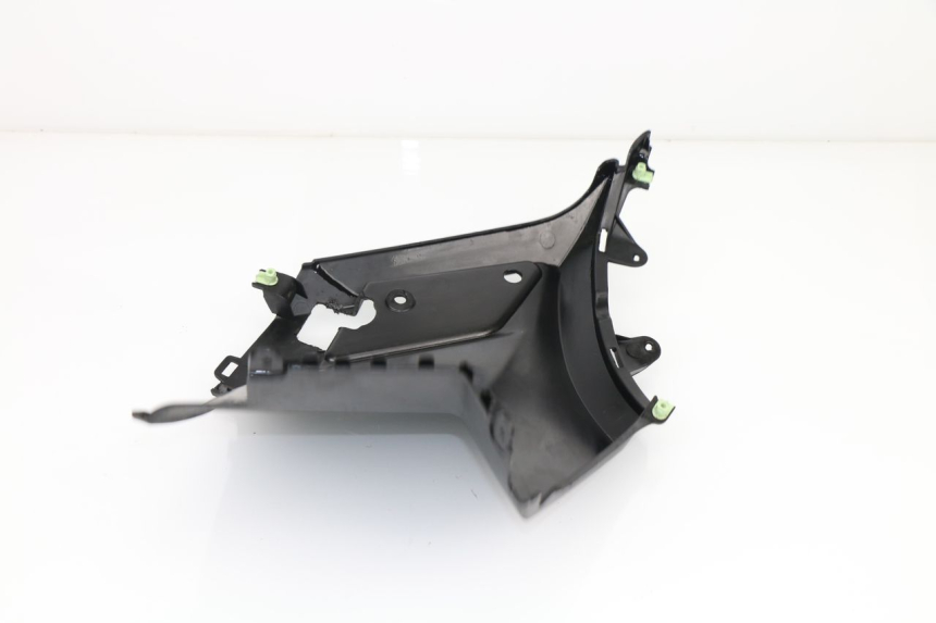 photo de TAPA BAJO ASIENTO IZQUIERDA PEUGEOT KISBEE 2T 50 (2010 - 2017)